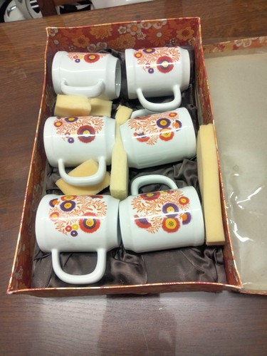 Tasses vintage année 70 - vintage,