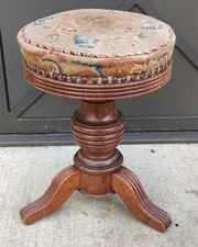 Ancien Tabouret De Piano Bois Tourné/Points De Croix/19 Ème Siècle/Old Stool