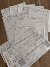 Lot De Vieux Documents