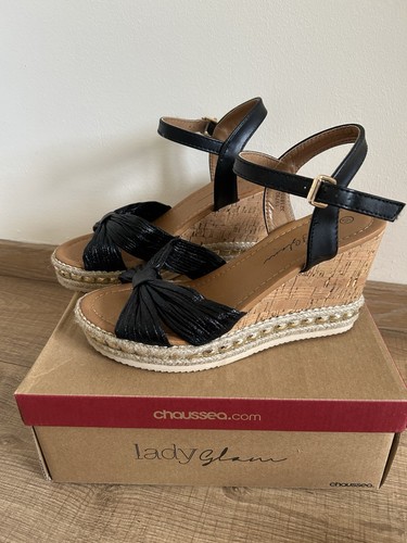 Chaussures compensées neuves