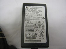 Delta-Charger-Adaptateur