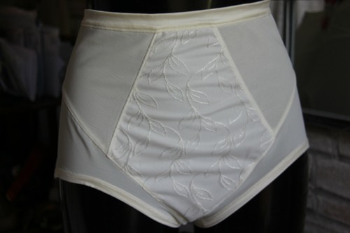 Superbe gaine culotte marque - superbe,