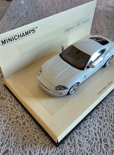 Minichamps jaguar coupé - xk,
