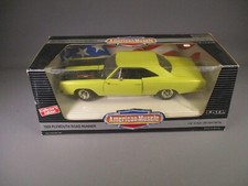 AX345 ERTL AMERICAN MUSCLE 1/18 1:18 PLYMOUTH ROAD RUNNER 1969 REF 7368 JAUNE