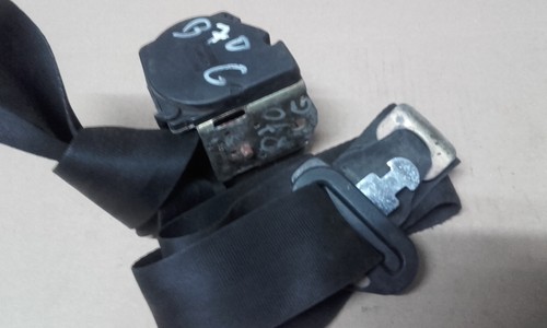 Ceinture avant gauche