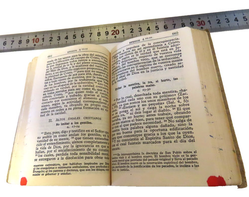 Nouveau testament ancien peu - testament,