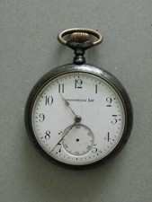 MONTRE GOUSSET LIP type chronomètre en parfait état de marche