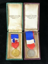 Lot de 2 medailles du