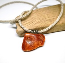 Pendentif ambre rouge bijoux