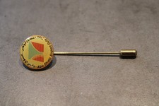 épinglette pins abu dhabi