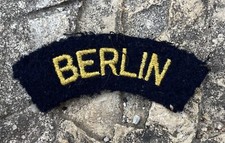 333q INSIGNE TISSU TITRE