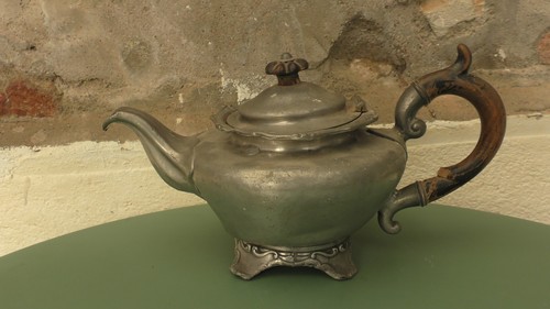 Ancienne théière étain - théière,