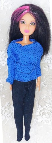 2009 spin master - ltd, doll