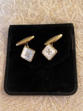 Anciens boutons de manchette