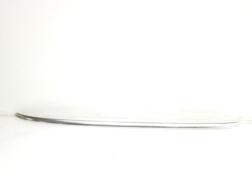 8u0860022a barre toit - barre, q3