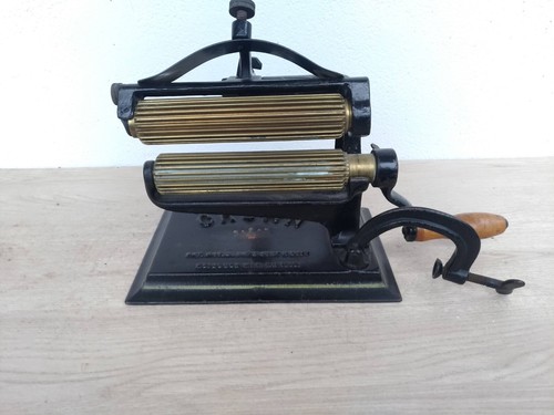 Fer repasser machine a - a,