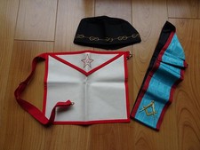 Décors Franc-Maçon REAA tablier baudrier coiffe Maître