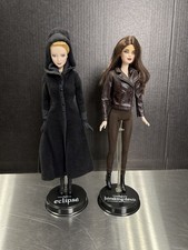 Twilight Barbie Bella Breaking
