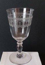 SAINT LOUIS 4 ANCIENS VERRES A