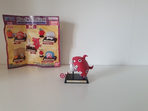 One piece figurine - one,