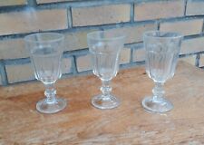 Lot 3 Verres à pied Bouton