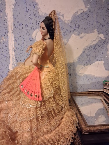 Poupée vintage style - , espagnol