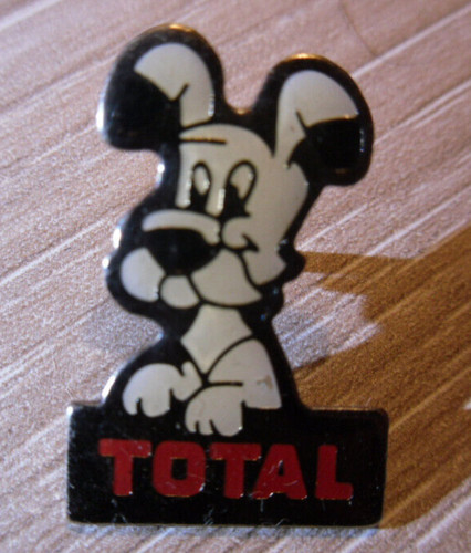 Pub total pin pins - pub, pin's