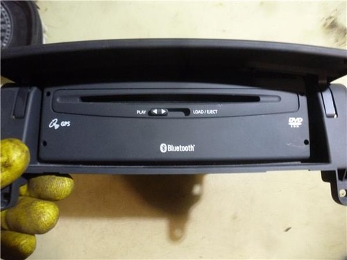 8200326976 chargeur cd - ,