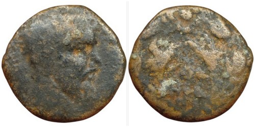 Monnaie antique à - ,