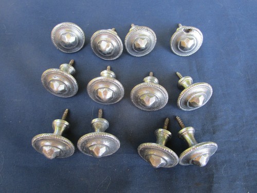 Boutons ancien maillechort - boutons,