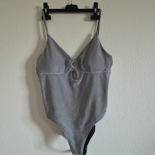 Maillot pièce femme - 1,