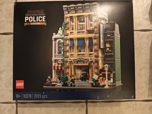 Lego icons 10278 - poste, de
