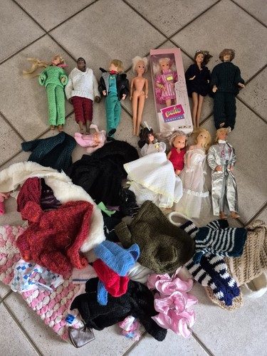 Lot ancienne poupée - lot, barbie