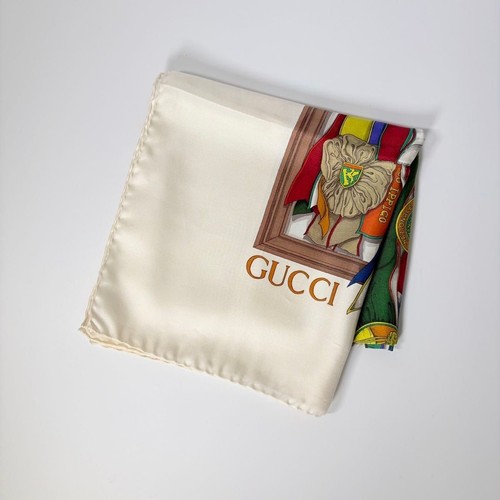Grande écharpe soie gucci - en,
