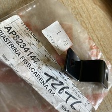 Aprilia 8234147 patte support