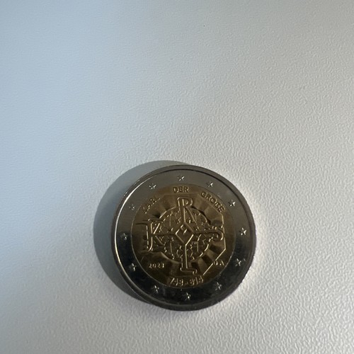 Pièce rare - ,