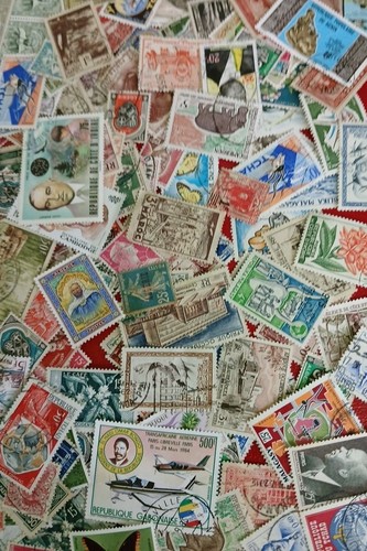 Stamps 100 timbres - timbres, des