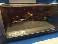 Nissan GTR-R (R35) 1/43 solido