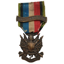 6.20/11/25 (REF30751C) Médaille militaire OUBLIER JAMAIS 1870 1871 french MEDAL