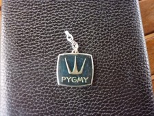 Ancien porte-clé PYGMY. Radio, transistors.