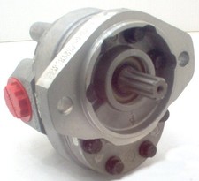 CESSNA 26006RZJ PUMP