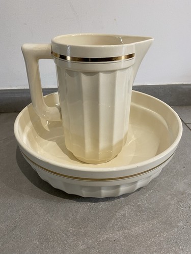 Service toilette broc - de,