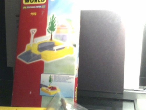 Tomica world 7512 - 7512, plaque