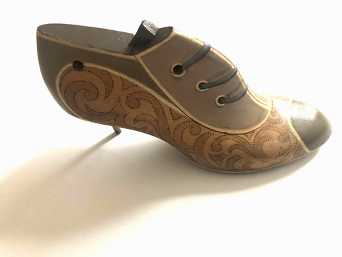 Forme chaussure peinte à - peinte,