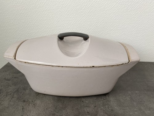 Ancienne marmitte cocotte - ancienne,