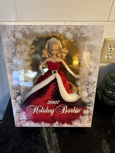 2007 holiday barbie doll - 2007,