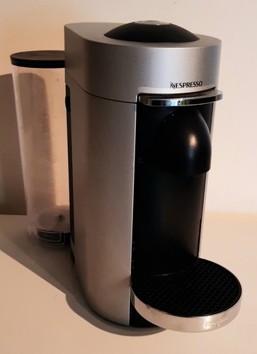 Cafetiere virtuo nespresso - cafetiere,