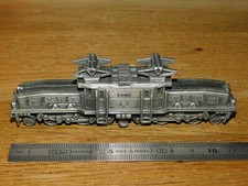 rare LOCOMOTIVE en ETAIN