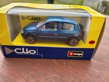 Renault Clio 3 portes Bleu Burago 1/43