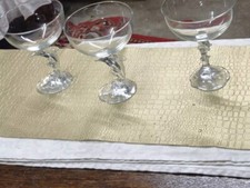Lot de 3 coupes en cristal